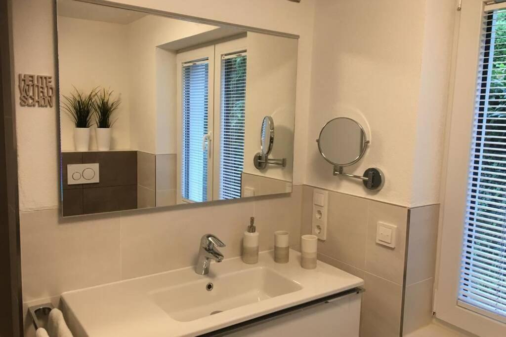 Haus Weingarten Kövenig Eksteriør billede