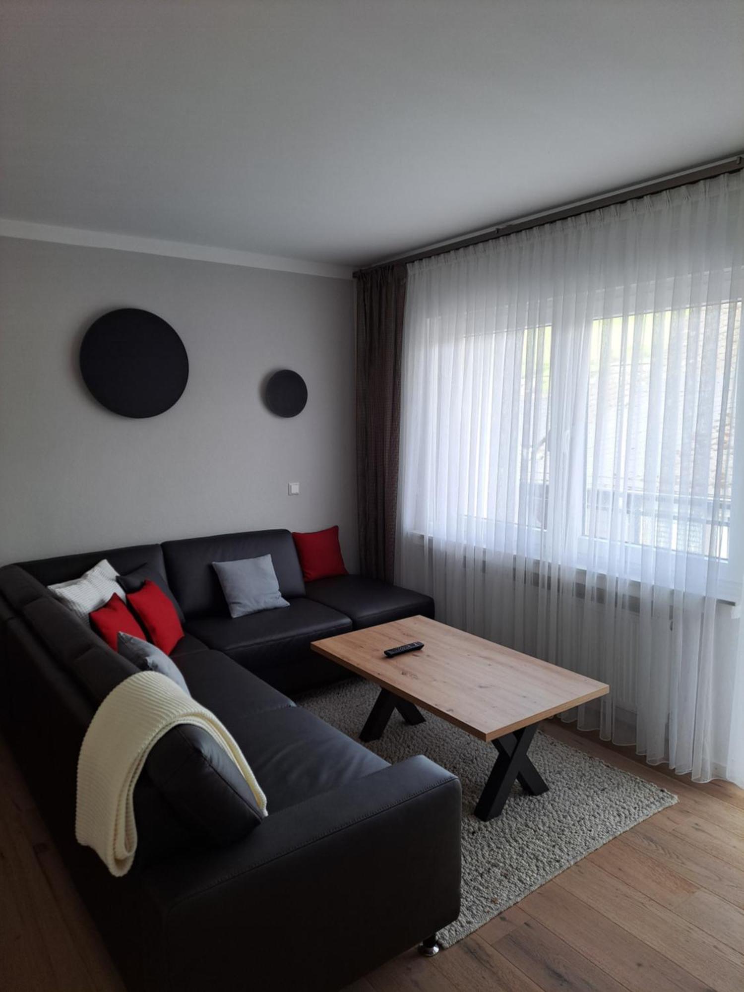 Haus Weingarten Kövenig Eksteriør billede